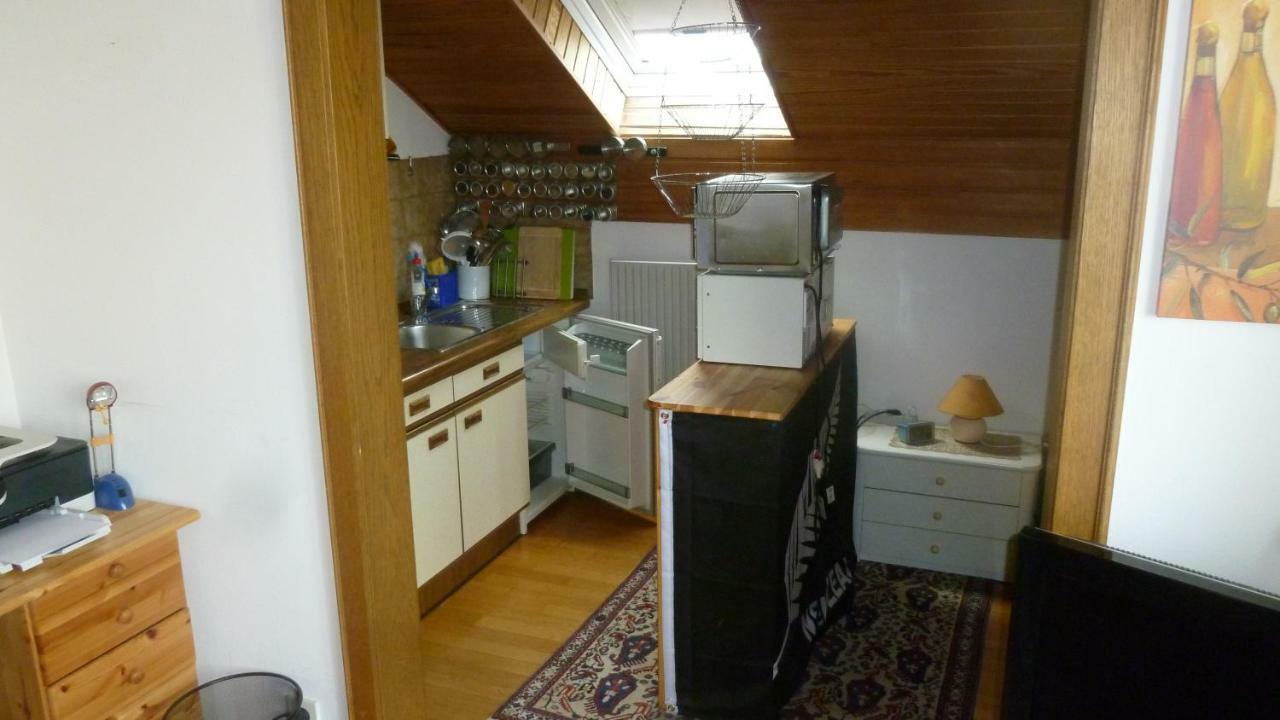 Ferienwohnung Гилхинг Екстериор снимка